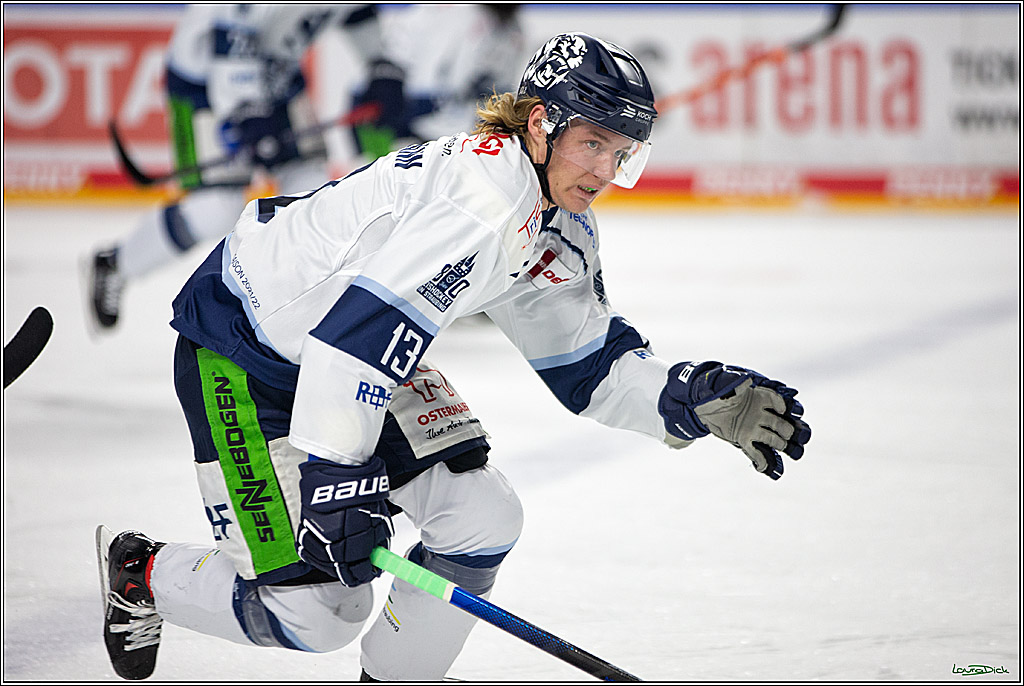 PENNY DEL;  Koelner Haie - Straubing Tigers; Koeln, 11.03.2022